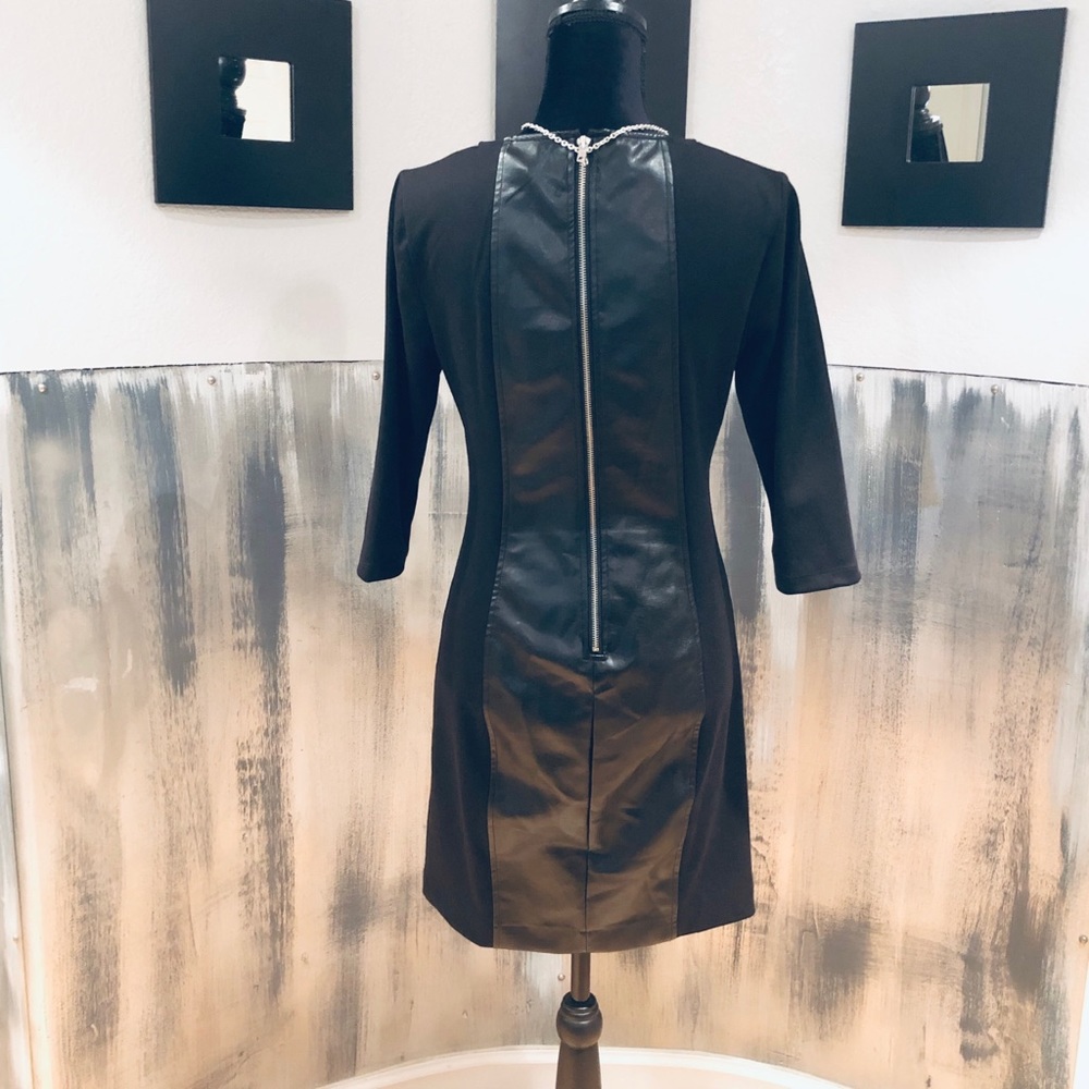 LBD Faux Leather Black Dress Sz 4 (B14) - Picture 4 of 6